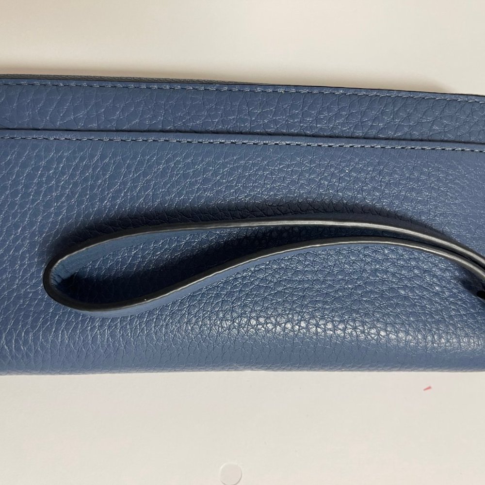 Kate Spade Wallet - Picture 3 of 3
